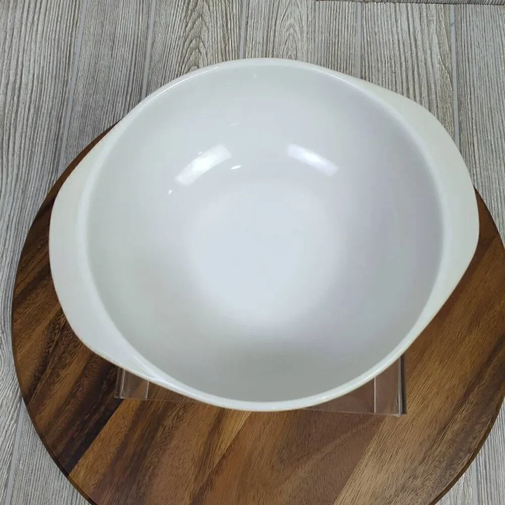 Vintage Pyrex 2 Quart Casserole Dish Bowl Mustard Harvest Gold Solid Color